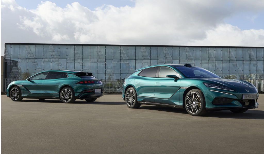 BYD Unveils Ultra-Fast 1500kW EV Charging Network in the UK